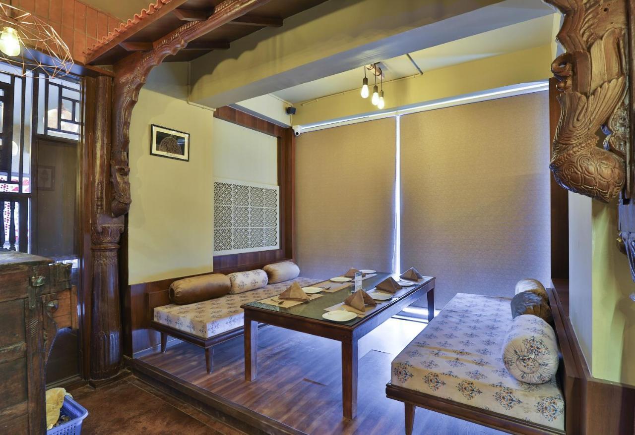 Palette - Hotel Welcome Kadi ภายนอก รูปภาพ